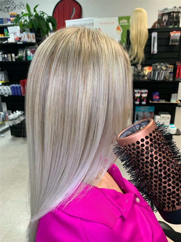Hair extension transformation at Professional Beauty Bar, look 2
